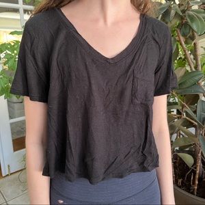 Black crop tee